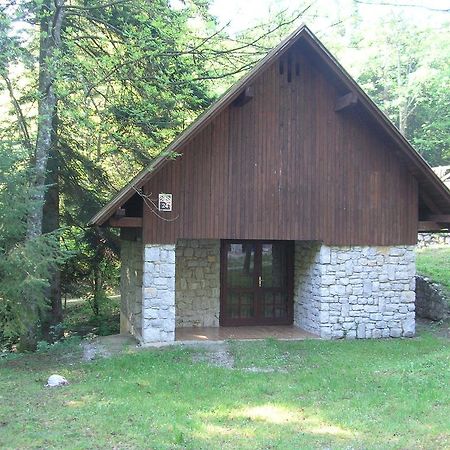 Camping Pivka Jama Постойна Екстер'єр фото